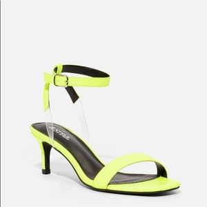 Justfab Neon Yellow Kitten Heel - Size 9 - NWOT